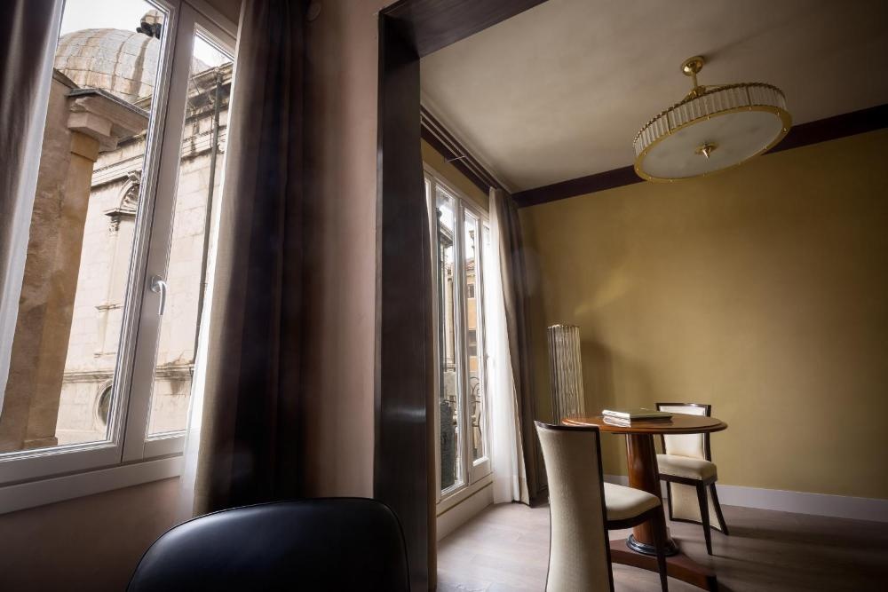 Liassidi Wellness Suites