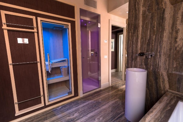 Liassidi Wellness Suites image 6